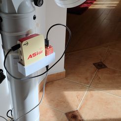 IMG20231023130814.jpg Support simple pour AsiAir pour montage sur pilier 4