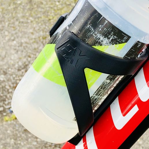 9BCE545D-ADEE-4476-A017-F1550F492B75.jpeg Bicycle Water Bottle Cage