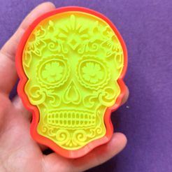 IMG_20201014_114753.jpg STL file Coconut Skull and Hamsa Hand. Cutters with Stamp.・3D printing model to download