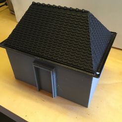 IMG_3957.JPG Transformer house for G-scale