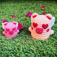 piggy_love_crochet_container_01.jpg Piggy Love - Valentine's Day multicolor knitted container - Not needed supports