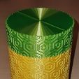 Cylinder textured box