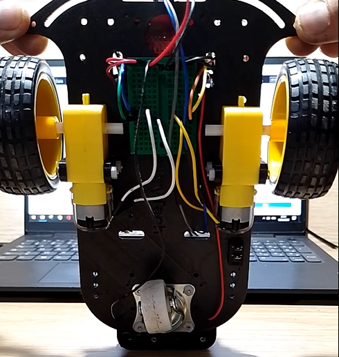 STL file Obstacle Avoider Robot - Arduino & L298N 🤖 (GCODE)・3D ...