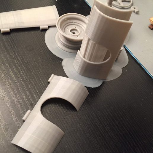 IMG_0267.JPG Ford RATROD chassis+body+engine+rims 1/10 (rc)