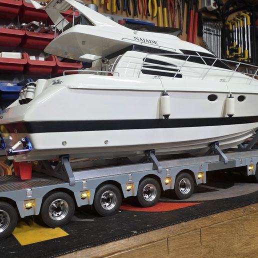 Najade Rc boat 1/14 transport support fury bear nooxion tamiya bruder lesu