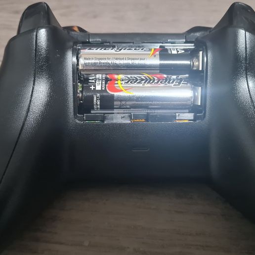 ba561c2a-c725-4235-a49a-64ab9e63f4bd.jpg Xbox One Controller Custom Battery case