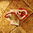 IMG_20230911_045817.jpg WIND-ME-UP Heart Shaped Phone Charger Holder and Cable Organizer