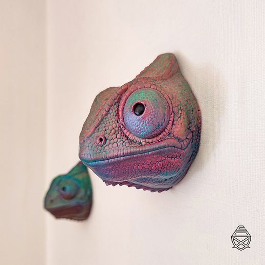Cham01.jpg Wall chameleon