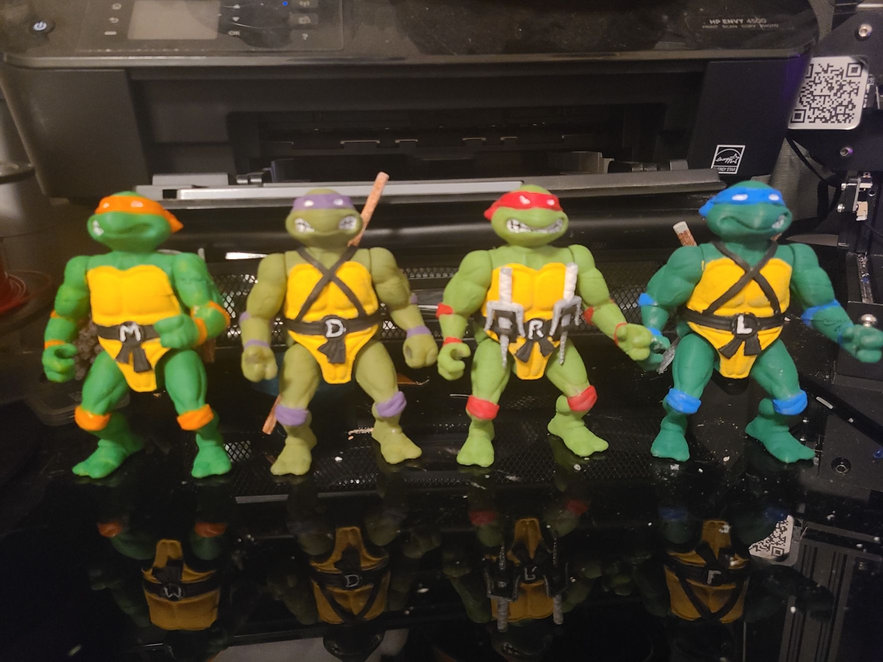 3D print TMNT Leonardo 1988 Articulated Print-in-Place • made with ...