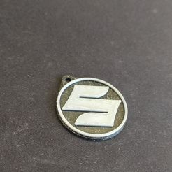 Suzuki.jpg STL-Datei Suzuki - Schlüsselanhänger・3D-druckbares Modell zum herunterladen