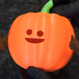 Face-5-Thumbs-Up-Pic.png Mr. Pumpkin Head – Customizable Halloween Décor!