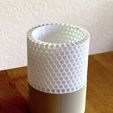d9cc3816-b0db-402f-9e64-ce9092f5d88e.jpg Lampe nid d'abeille ... Plus court