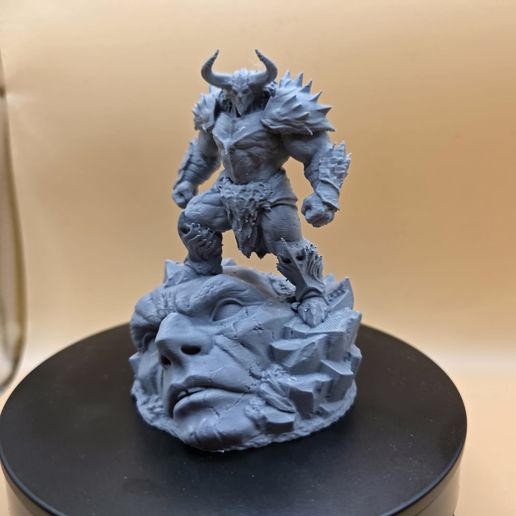 Titan of the fallen colossus