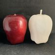 IMG_4411.jpg Real Apple - Red Delicious
