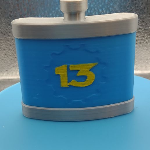 Free stl file fallout vault 13 canteen prop fallout 2 game 3mf 3d