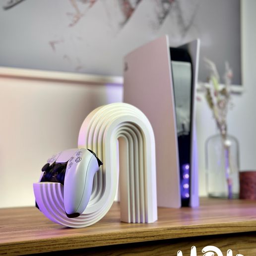 photo-output.jpeg Moderner Wave Controller-Ständer