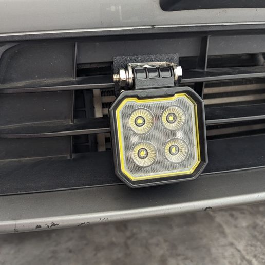 WhatsApp-Image-2024-03-27-at-5.22.06-PM.jpeg Spot Light Universal Mount Non-Destructive