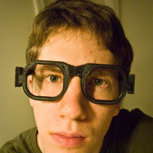 glassesv2-3.jpg Lunettes