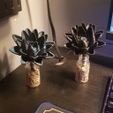 0f012337-a4c5-4220-bedf-59e93f077f1f.jpg MTG Black Lotus Flower Display Piece - Magic The Gathering Desk Toy