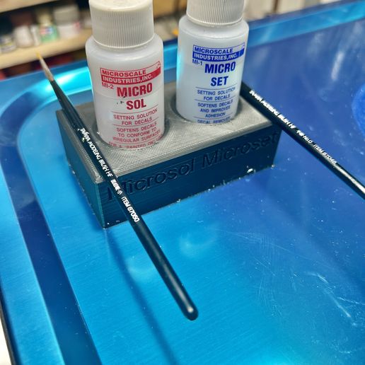 Bottle holder for Microsol and Microset decal solutions 3D model