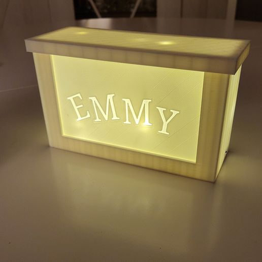 LED-in-Aktion-_2.jpg LED light with 3D effect Name