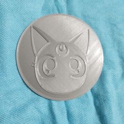 luna.jpg Fichier STL lunettes de pose sailor moon・Plan à imprimer en 3D à télécharger