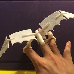 20150731_230457901_iOS_display_large.jpg Finger Flapper