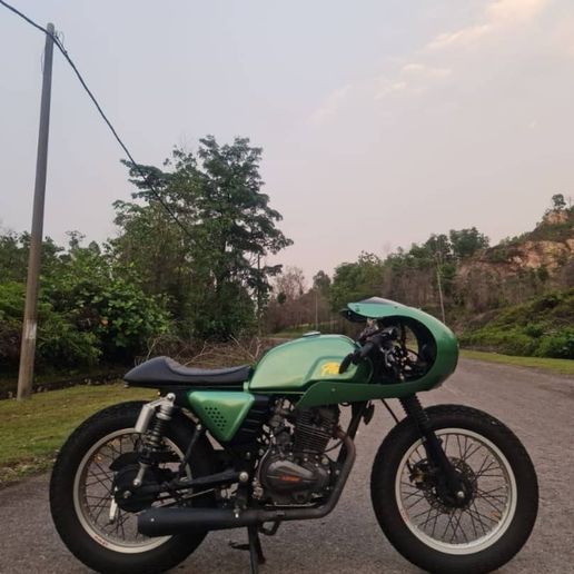 Cafe Racer Pulsar Cafe Racer Pulsar 150 Front Modified Black Bajaj