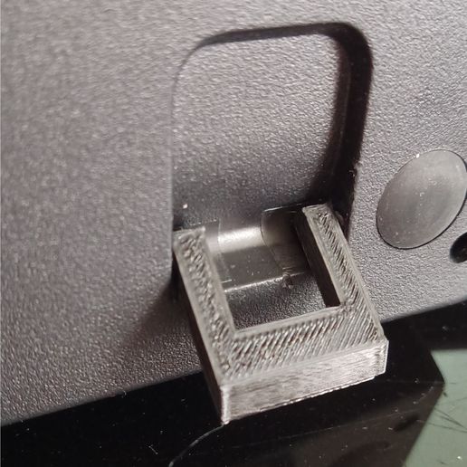 clavierphoto.jpg Corsair k55 Keyboard Bracket