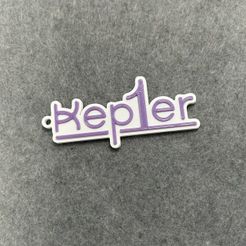 2023-09-25-14.56.38.jpg Archivo STL Llavero Kep1er K-pop・Diseño de impresora 3D para descargar