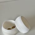 429844646_900967448378633_3578125384781873608_n.jpg Swirly minimalist coin box / piggy bank