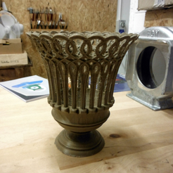 Capture_d_e_cran_2016-01-14_a__16.43.47.png Free 3D file Porcelain vase - XVII century・3D print object to download, italymaker