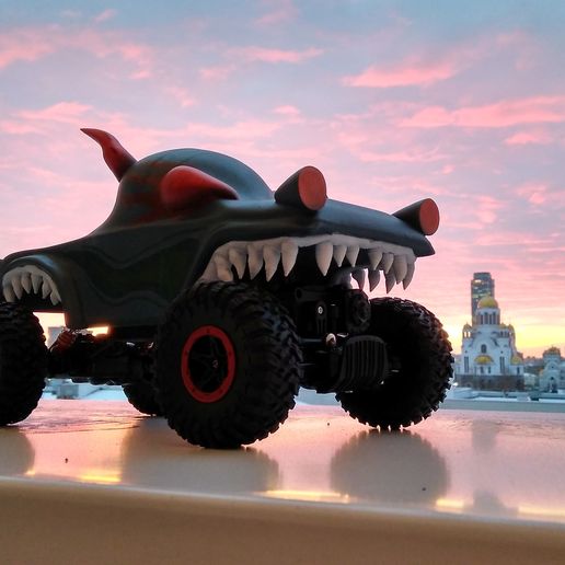 haunted house monster truck