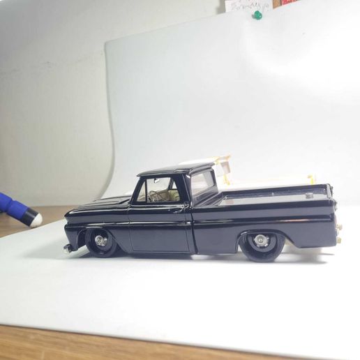 WhatsApp-Image-2024-09-20-at-13.20.54.jpeg 66 CHEVY FLEETSIDE FRAME FOR 1/25 REVELL MODEL KIT.