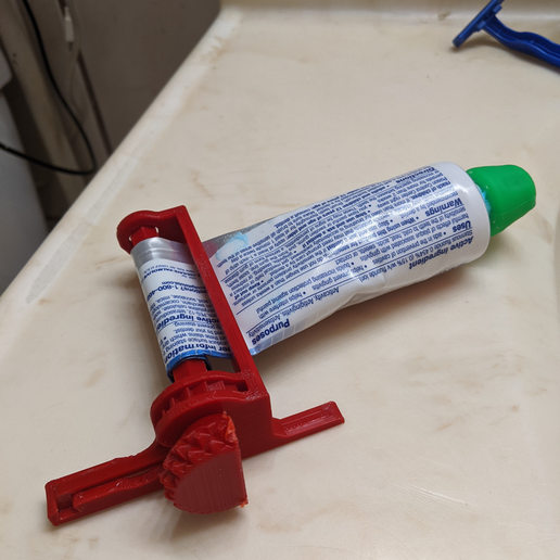 bdc3208c-eddb-41fe-9631-11c93e15ebeb.png TOOTHPASTE SQUEEZER ver tsr5
