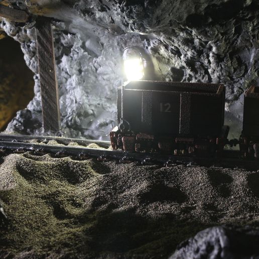 MineTrolleyScene5.jpg 28mm Maßstab Tabletop Gaming Mine Trolley - feste Räder