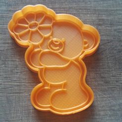 IMG_20180227_135857.jpg Cookie cutters. Form for cutting a cookie "Bear with a flower"