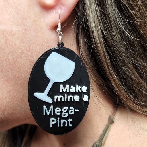 Mega Pint Earrings 3D model