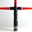 crossguard_saber_ON.jpg Sabre de luz com guarda cruzada personalizável, de The Force Awakens