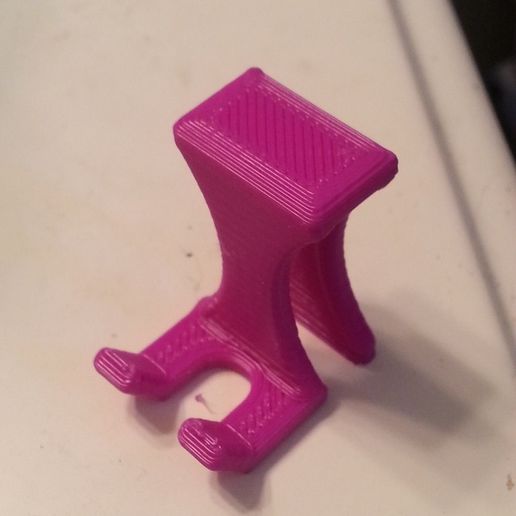 20150717_175917_display_large.jpg Clip On Razor Hanger