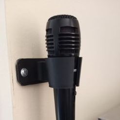 Soporte-con-microfono.jpg Microphone stand