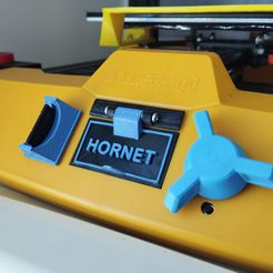 IMG_20230508_083913.jpg STL file Artillery Hornet Display Cover・3D printing idea to download
