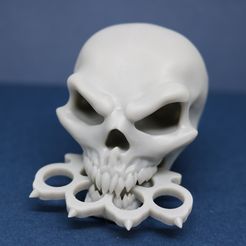 IMG_2208.JPG Fichier STL Crâne à cinq doigts de la mort à coups de poing・Design pour imprimante 3D à télécharger