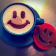 IMG_5899.JPG Coffee stencil -  Emoji smile