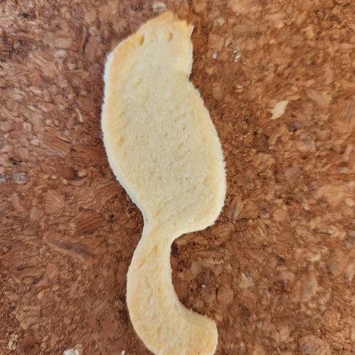 20241020_174000.jpg Emporte-pièce pour chat et chien