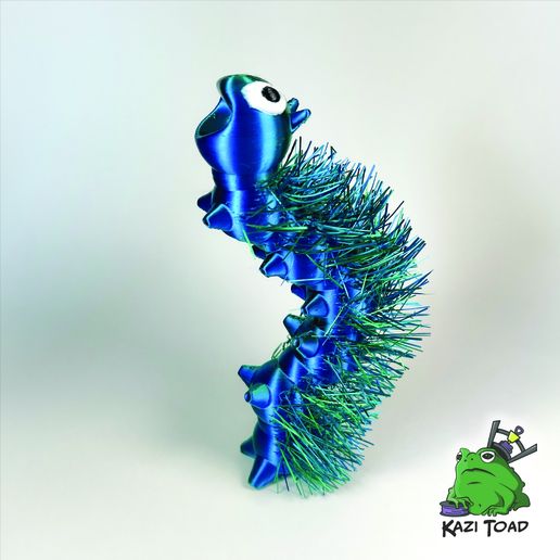 hairy-standing.jpg Oruga peluda de pie