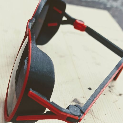 IMG_20220425_170748.jpg Sunglasses with Side Shield SuperDry glass