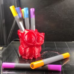 IMG_20220326_190857.jpg STL file Oddball Pencil Owl・3D printer model to download
