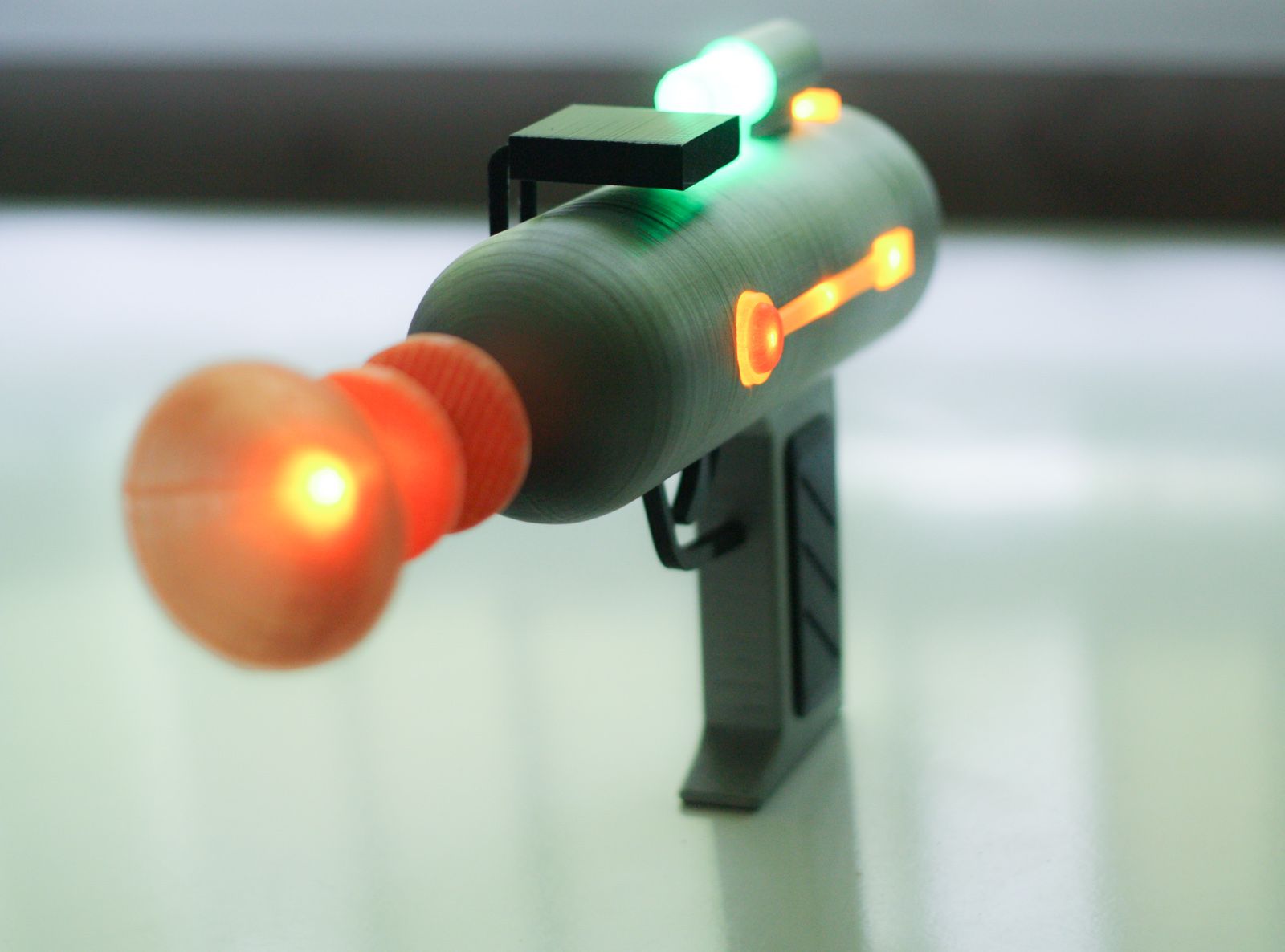 IMG_1916.jpg Файл STL Лазерная пушка из мультфильма "Рик и Морти・3D-печатная модель для загрузки, AntonShtern