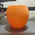curve-cup-3.jpg Elegant Curved Vase - 3D Printable Model